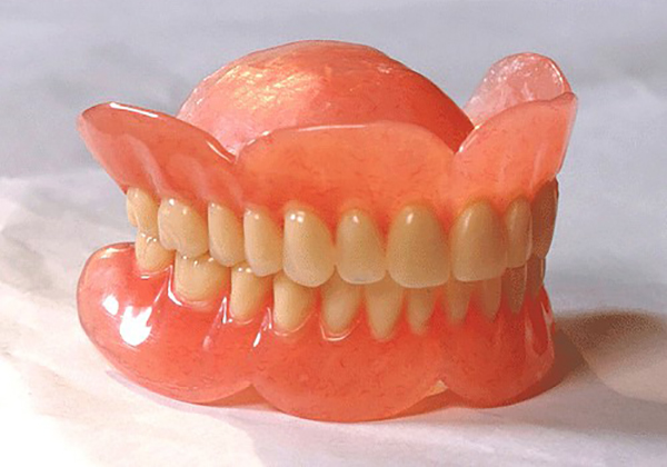 протезирование зубов воронеж